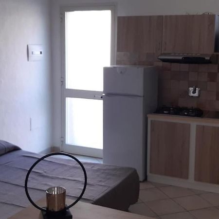 Casa Roberto Apartment อาร์ซาเคนา ภายนอก รูปภาพ
